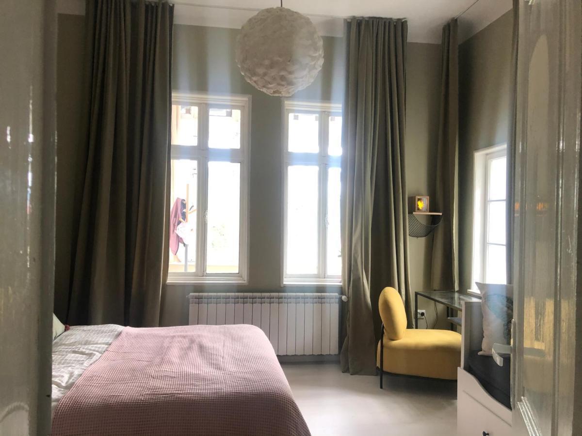 Furnica 12 - Boutique Apartment Сіная Екстер'єр фото